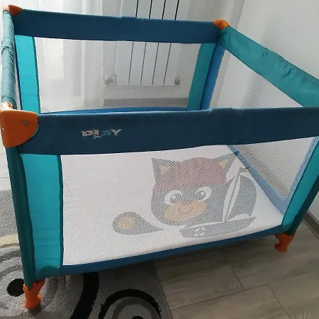 Anya *